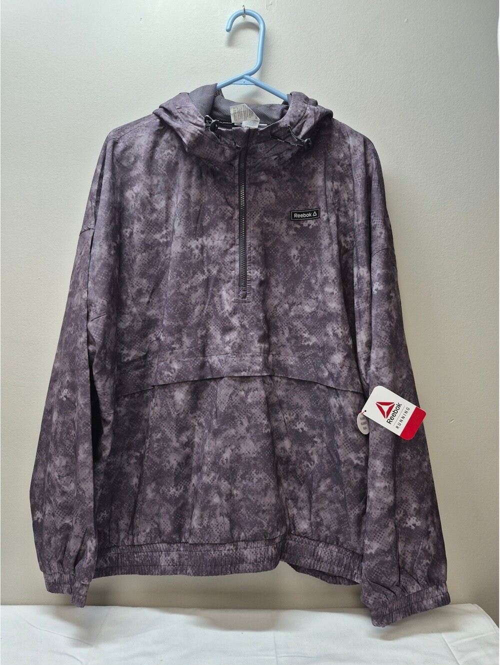 Reebok Running Relaxed Fit Lightweight Hooded Pullover Jacket, Size 3XL B378